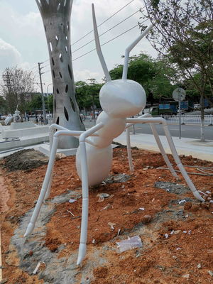 White Ant Metal Animal Sculptures Square Contemporary Garden Ornaments